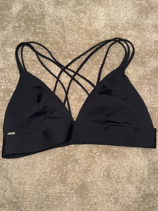 PINK Victoria's Secret Other - Victoria Secret PINK Strappy Bralette in Black with Strappy Back